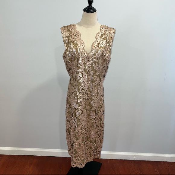 Tadashi Shoji Gold Embellished Sequin V Neck Cocktail MIDI Dress - Reemoly - Picture 4 of 14